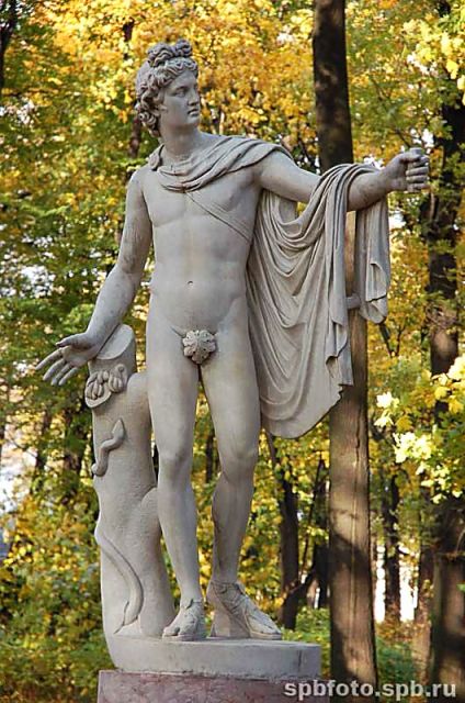 Аполлон. Статуя Летнего сада. Санкт-Петербург