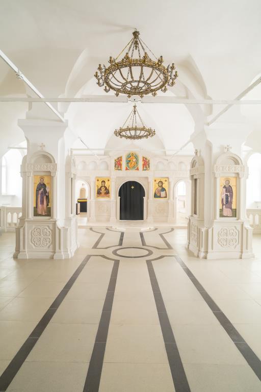 Внутренняя отделка Свято-Троицкого храма в Архангельске