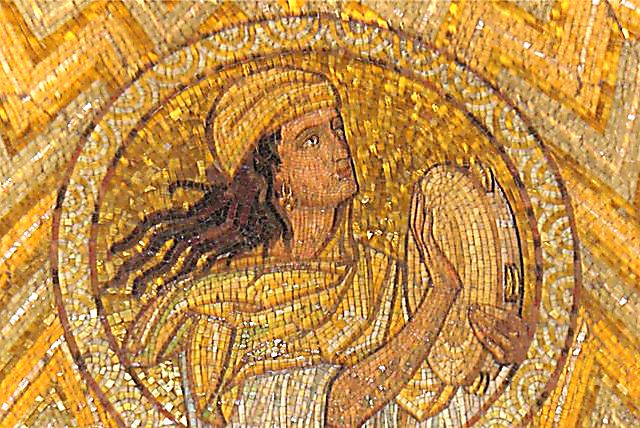 Мариам, пророчица, сестра Ааронова. Мозаика храма Успения Пресвятой Богородицы. Иерусалим.